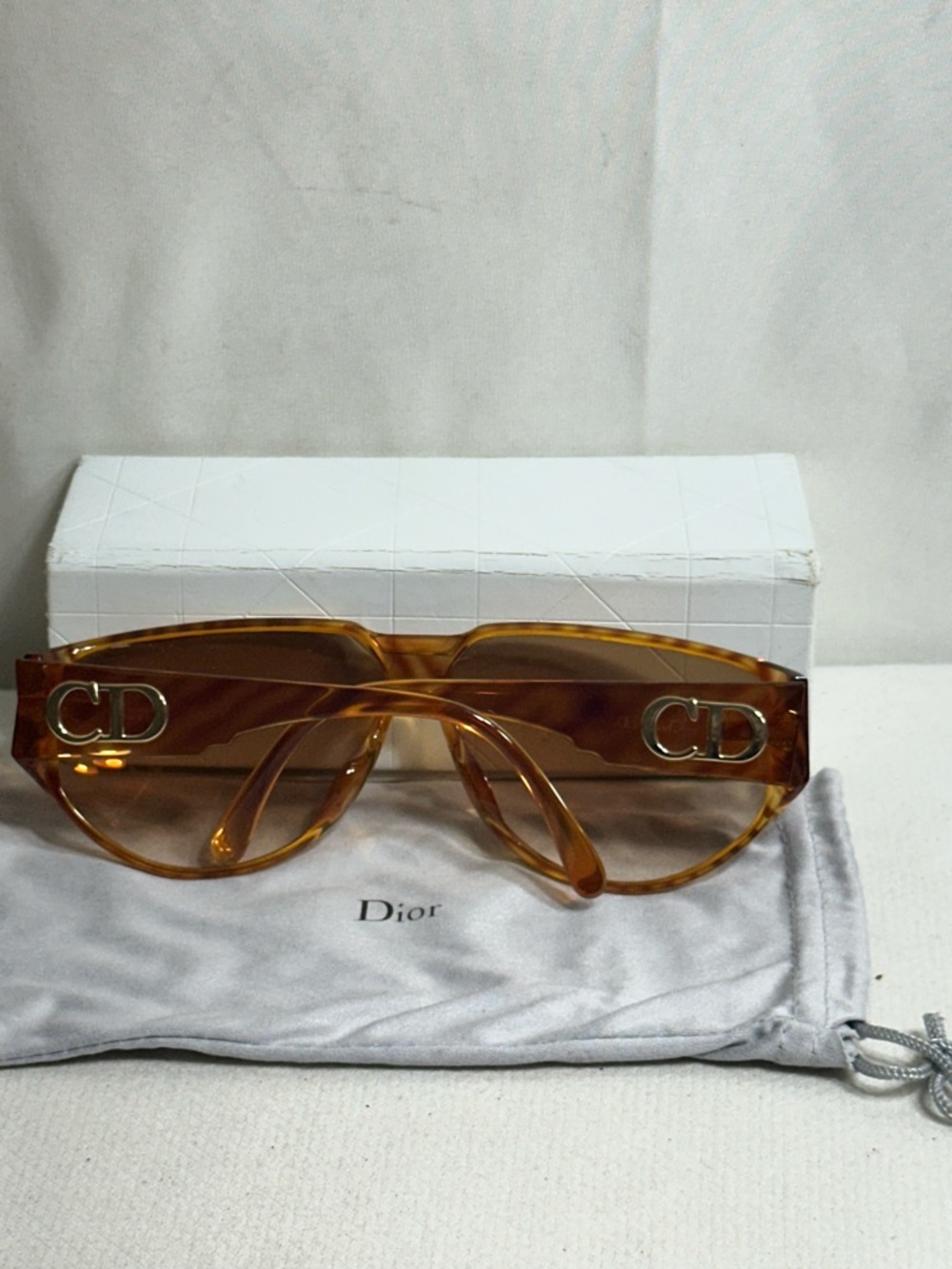 Dior Sunglasses - Picture 2 of 10